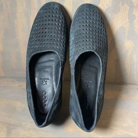 Ecco Lazer Cut Perforated Soft Wedge Slip-On Shoes 40 - Picture 10 of 12